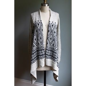 Hollister Cardi